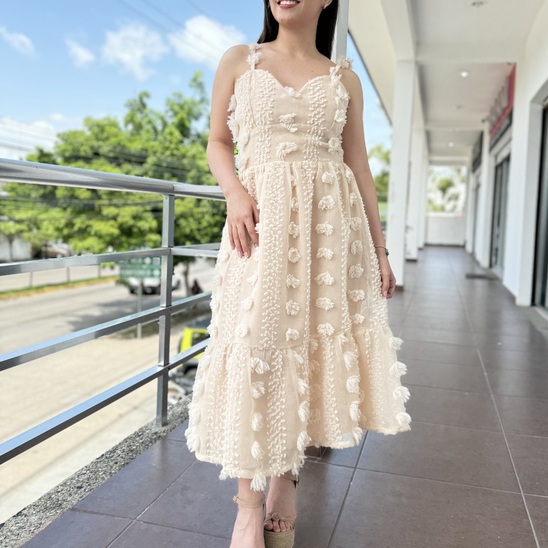 Vestido midi hampón con flores 3D