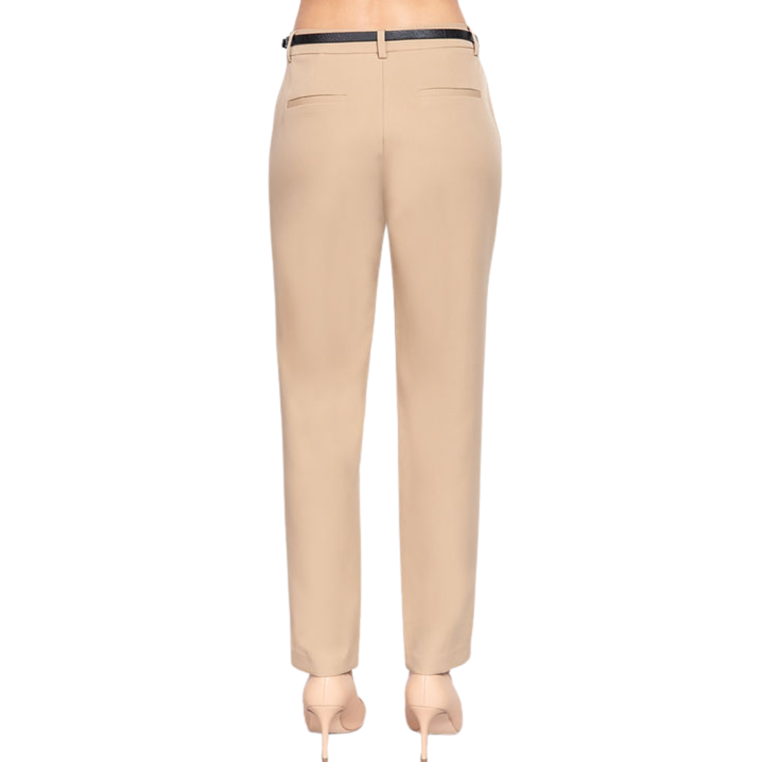 Pantalón de vestir con cinturón