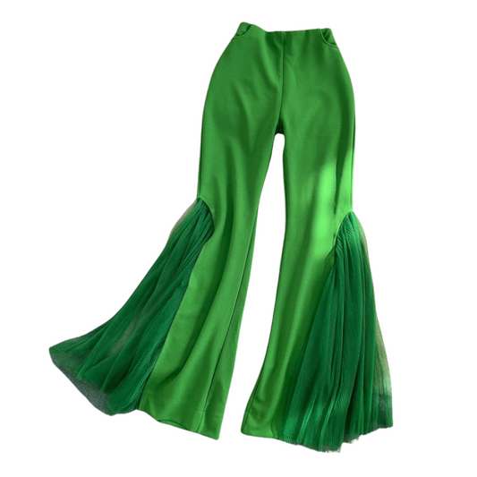 Pantalón acampanado verde con tull